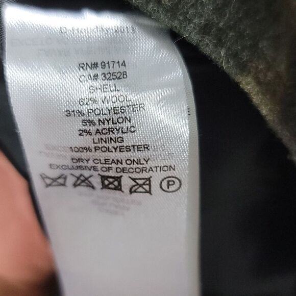 Armani Exchange Wool Cargo Military Print Pants - Picture 8 of 13